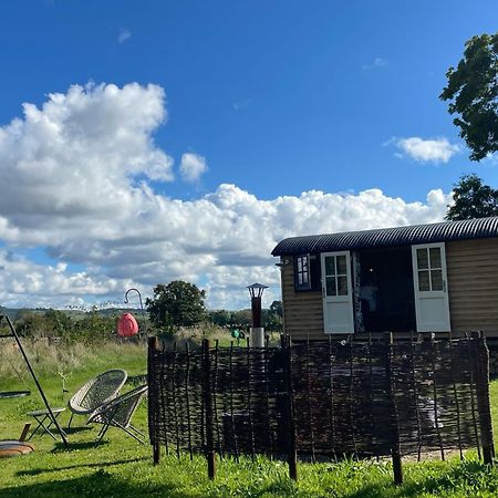 Toadland Shepherd Huts Durham Exterior photo