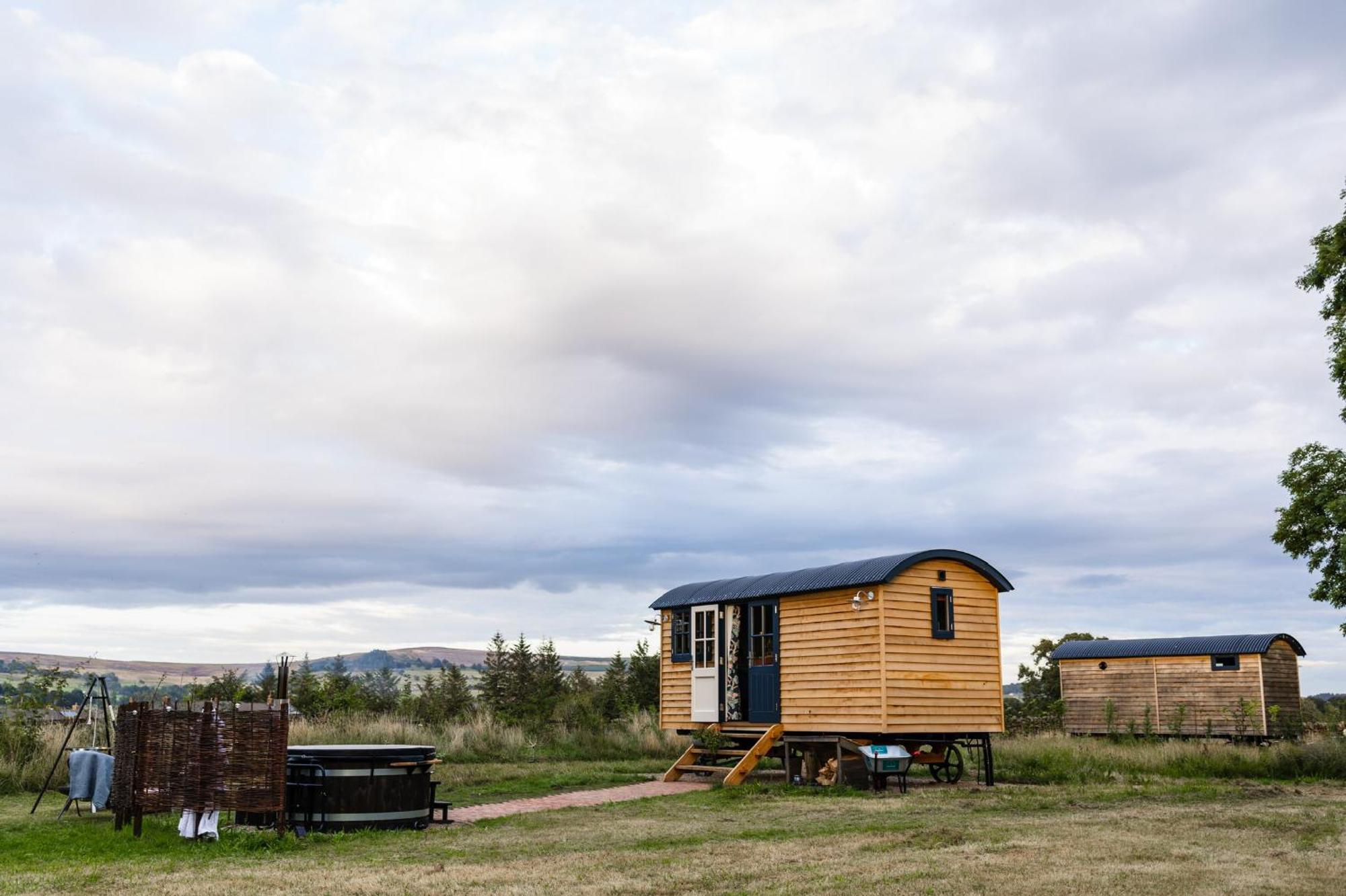 Toadland Shepherd Huts Durham Exterior photo