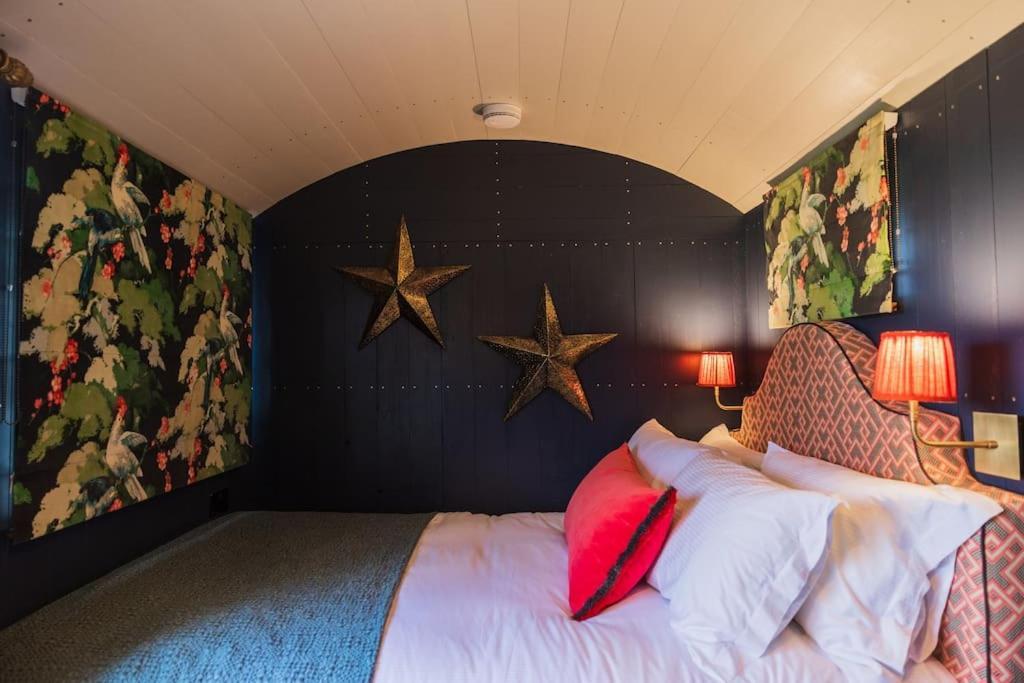 Toadland Shepherd Huts Durham Exterior photo